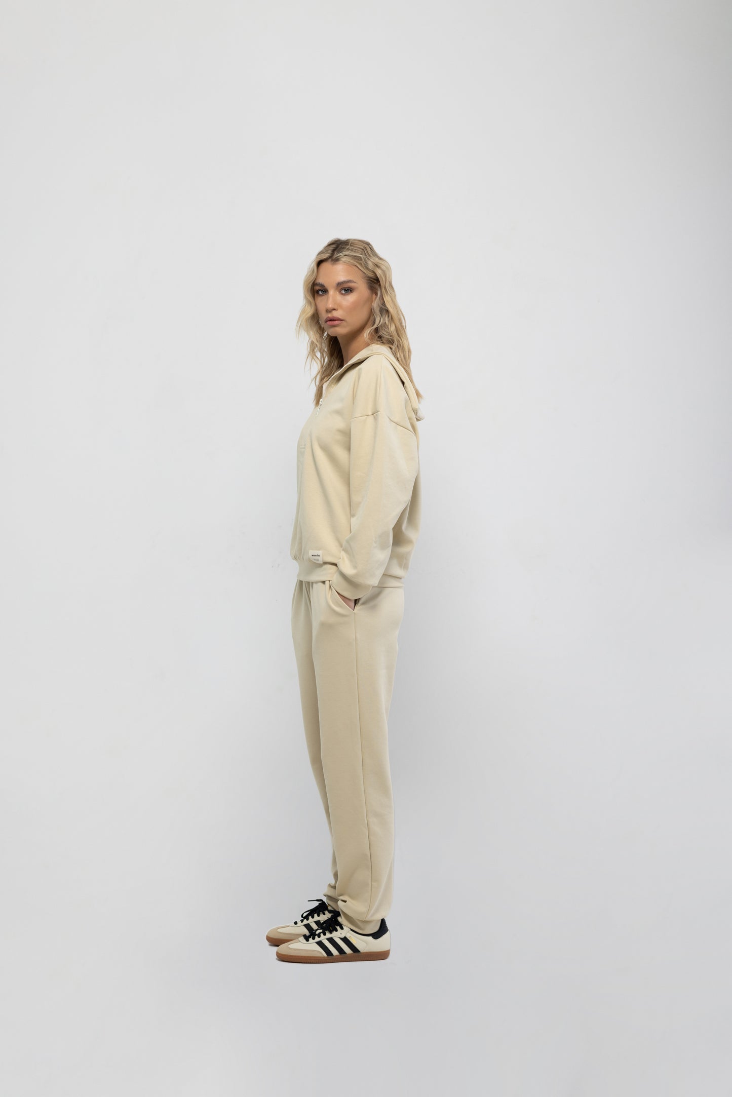 Vanilla zipper