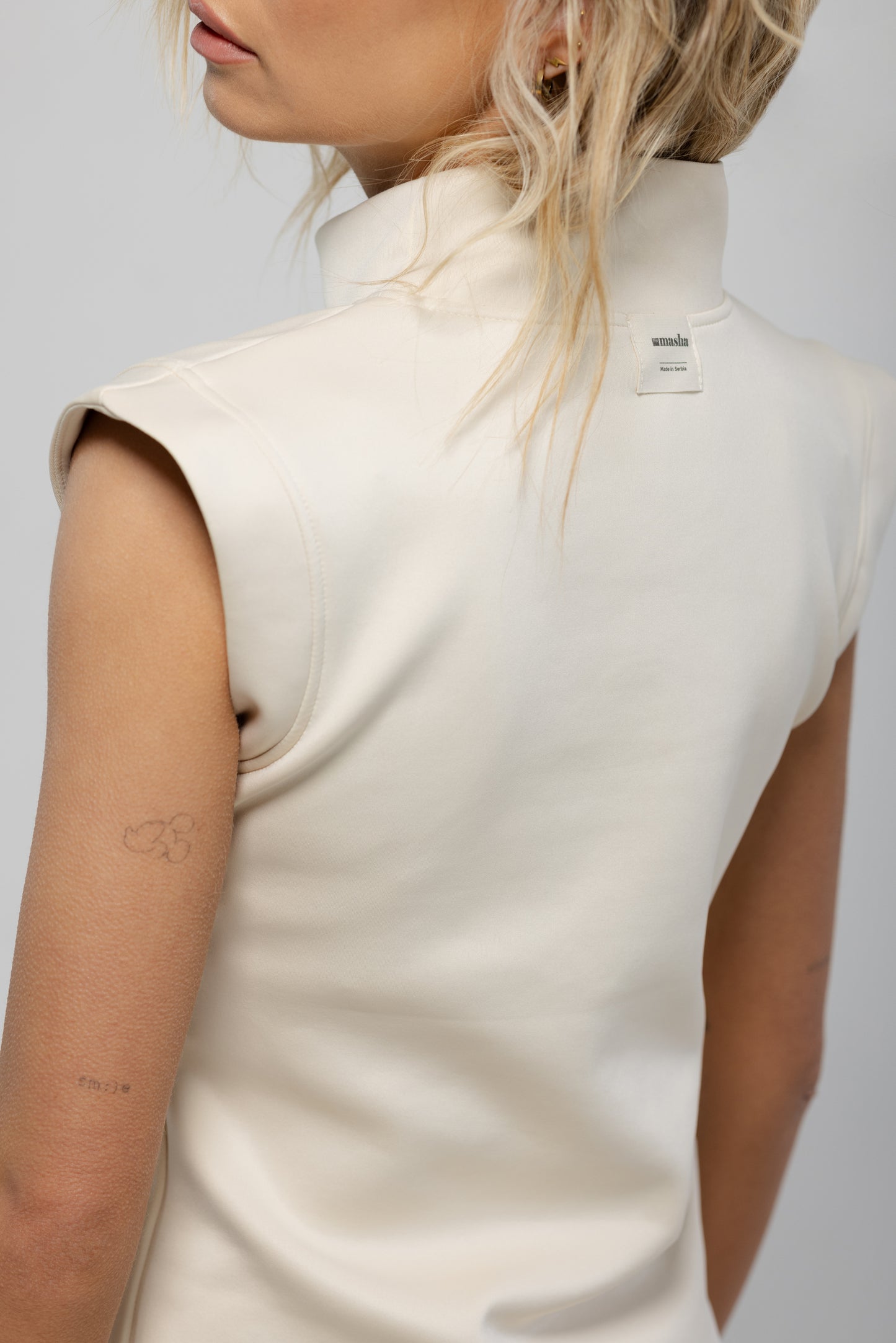 Butter cream short skin